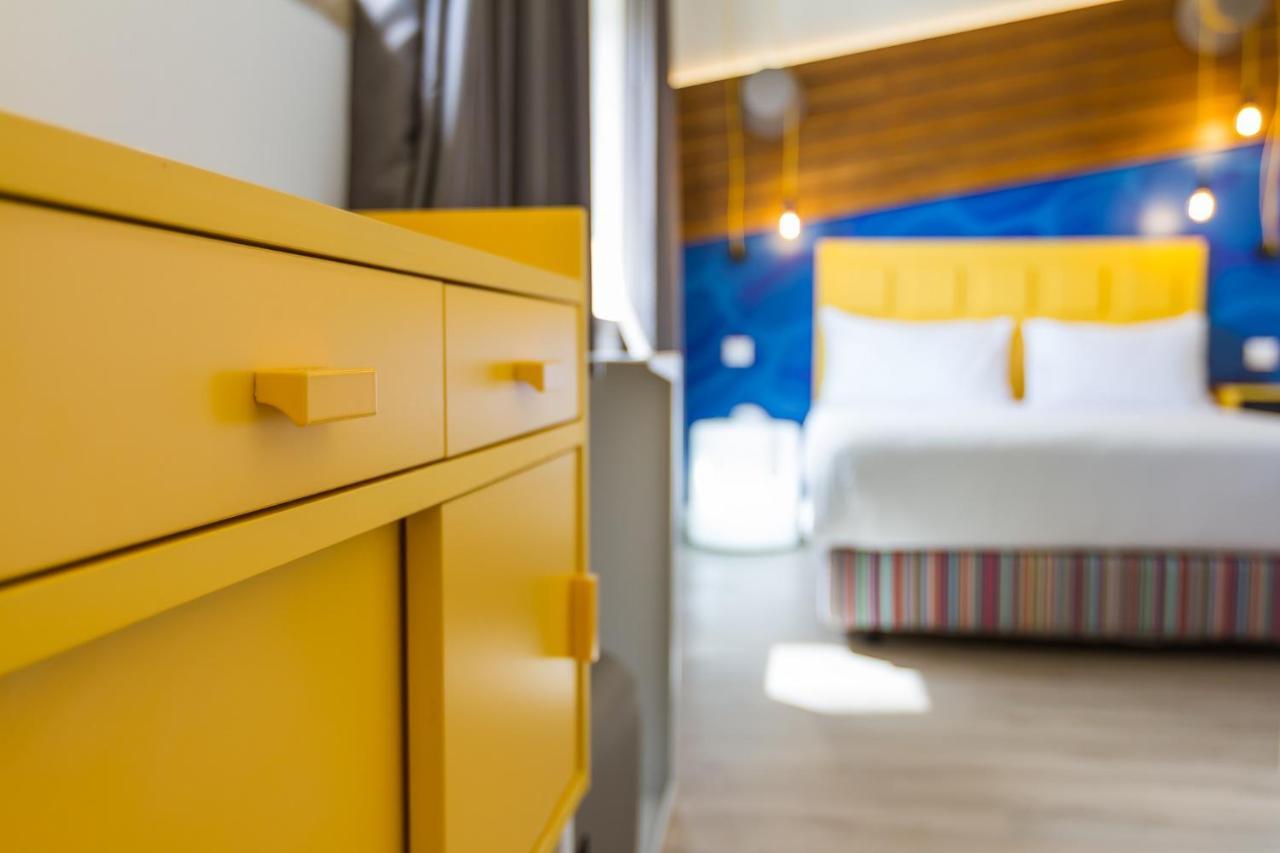 Ibis Styles Lisboa Centro Liberdade Ne Hotel Bagian luar foto